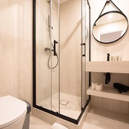 Cia - Nation - Lovely Parisian Escape * Paris